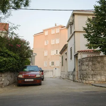 Josipa * 斯普利特